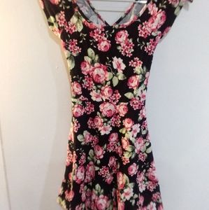 NEW LA Hearts Back Peekaboo Spring Dress